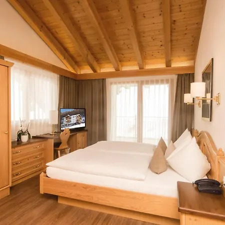 Waldpark Garni 4* Samnaun