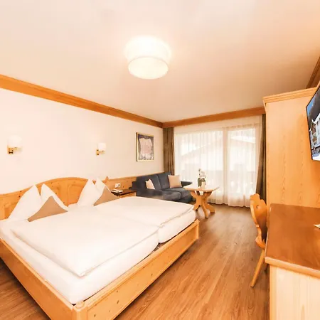 Waldpark Garni Hotel Samnaun
