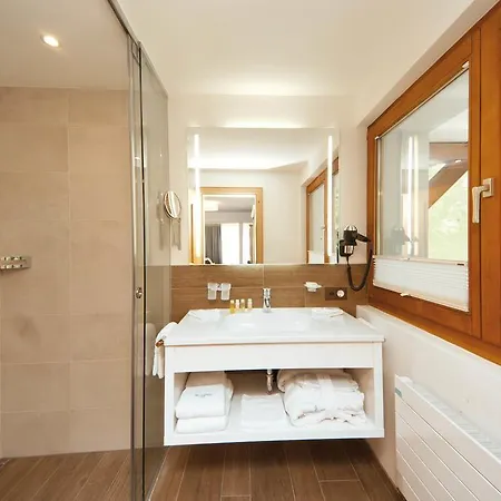 Waldpark Garni 4*