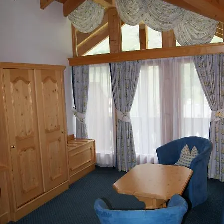 Waldpark Garni Otel Samnaun