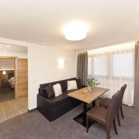 Otel Waldpark Garni Samnaun