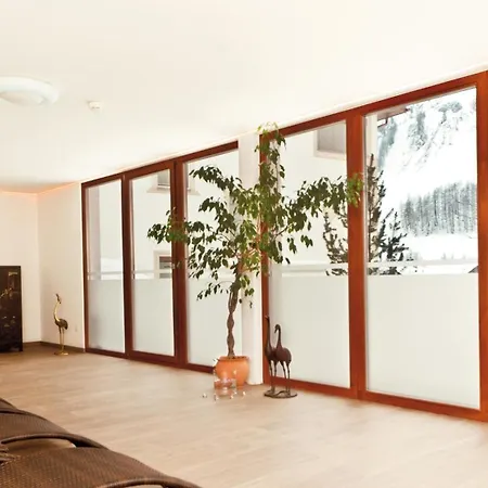 Hotel Waldpark Garni 4*